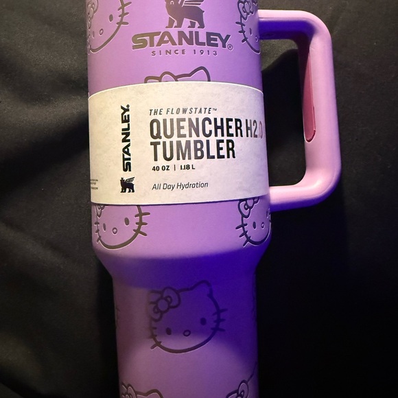 Stanley Lavender Hello Kitty Quencher Tumbler - Picture 1 of 1